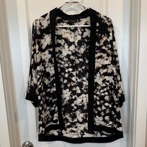 Apt. 9 Black and White Abstract-Print Open Front Kimono